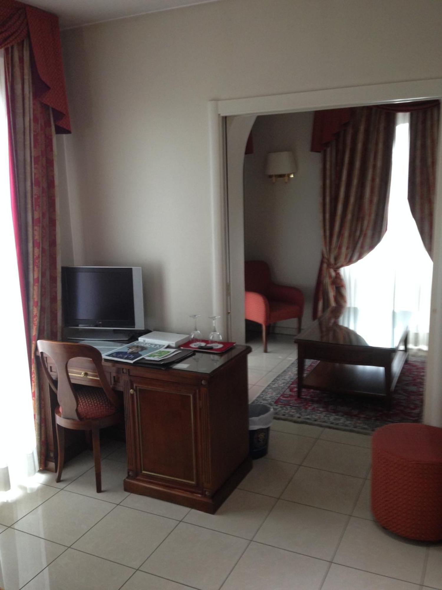 Hotel Villa Savoia Τορίνο Δωμάτιο φωτογραφία